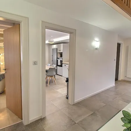 펜션 Maison Spacieuse A Colmar, 5 Chambres, Terrasse, Wifi, Parking Gratuit - Fr-1-722-12 *